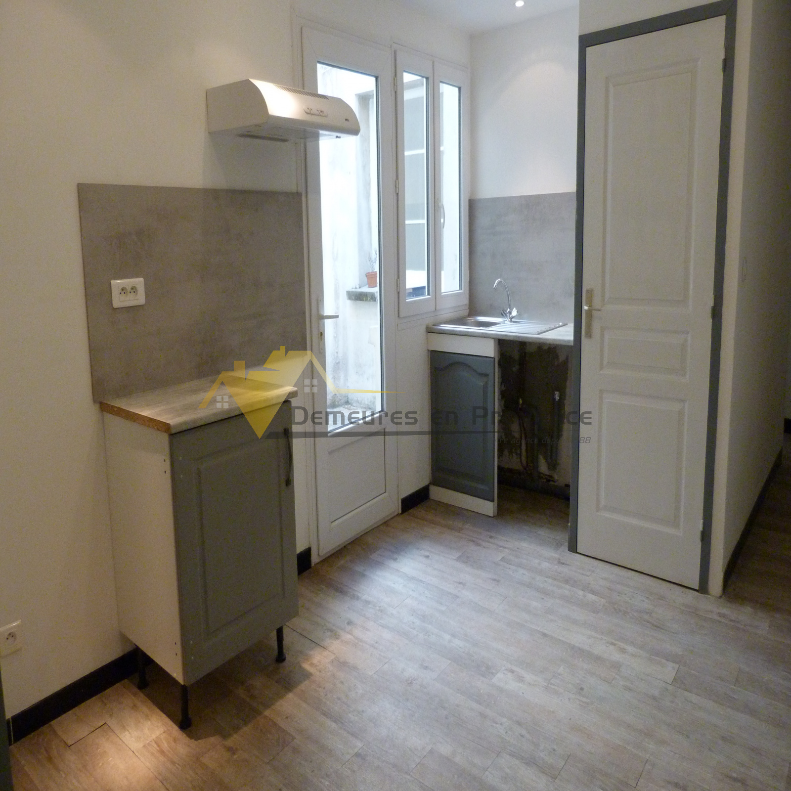 Image_1, Appartement, Vaison-la-Romaine, ref :499