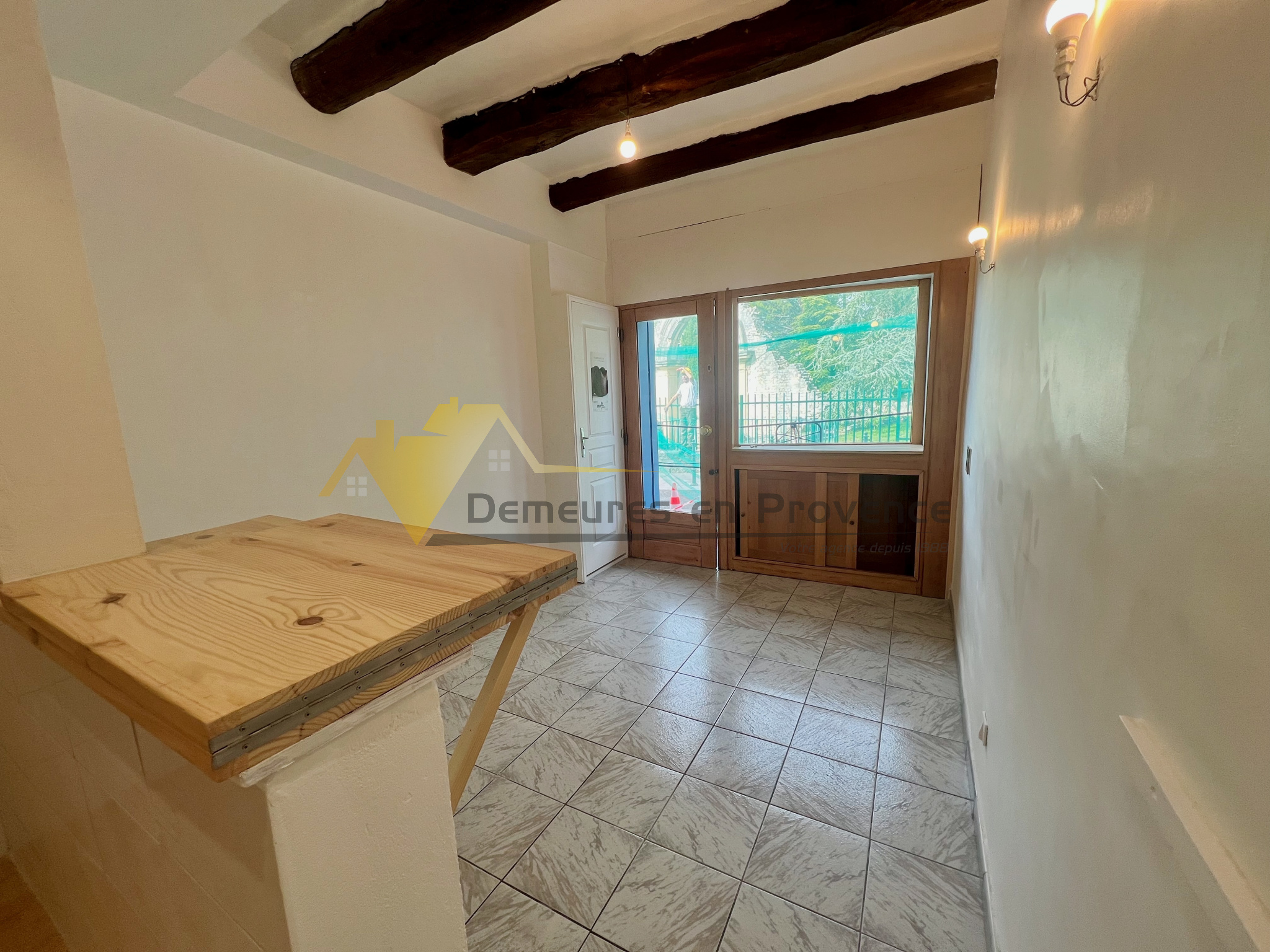 Image_2, Local professionnel, Vaison-la-Romaine, ref :584