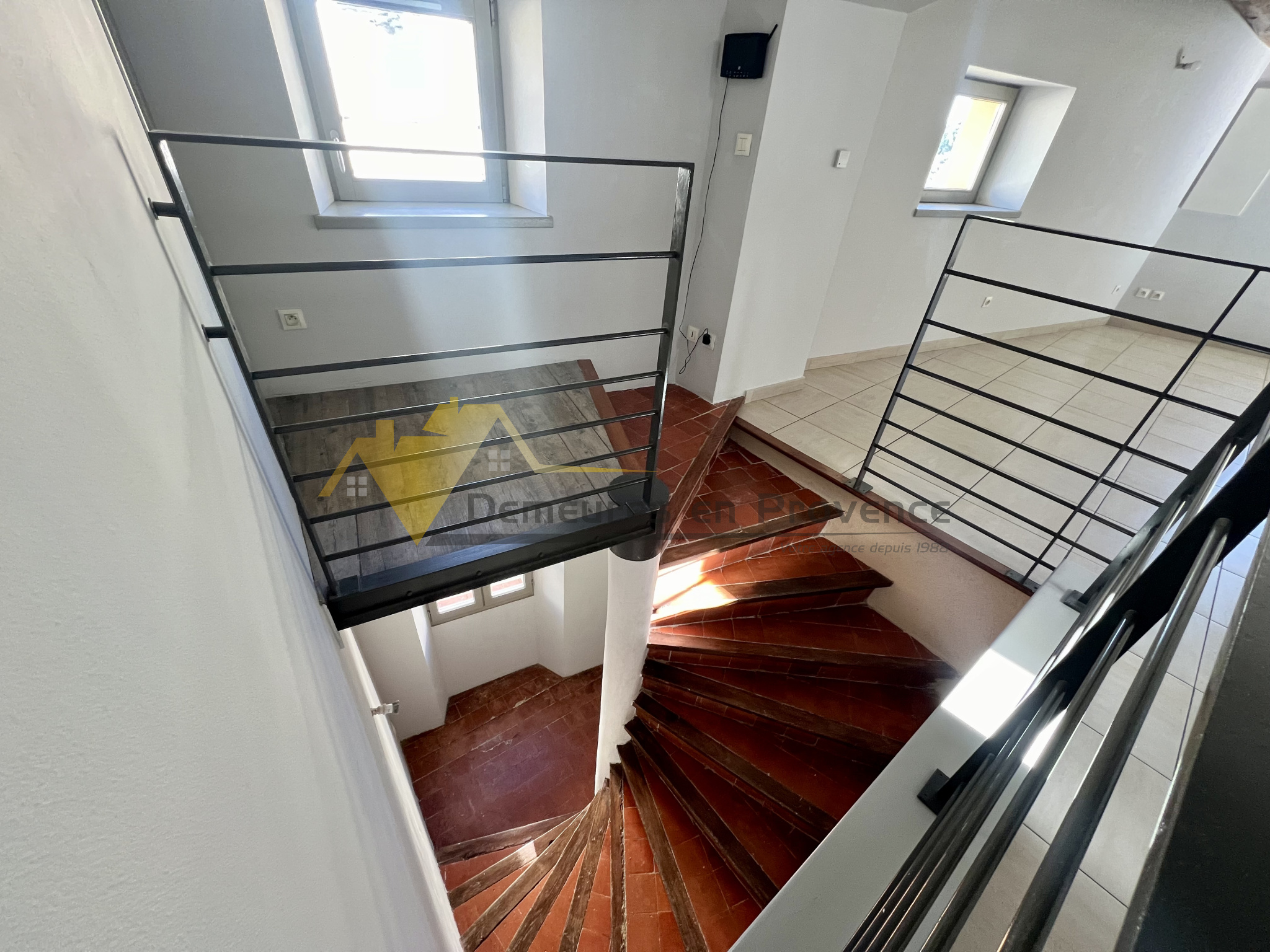 Image_8, Immeuble, Gigondas, ref :3030