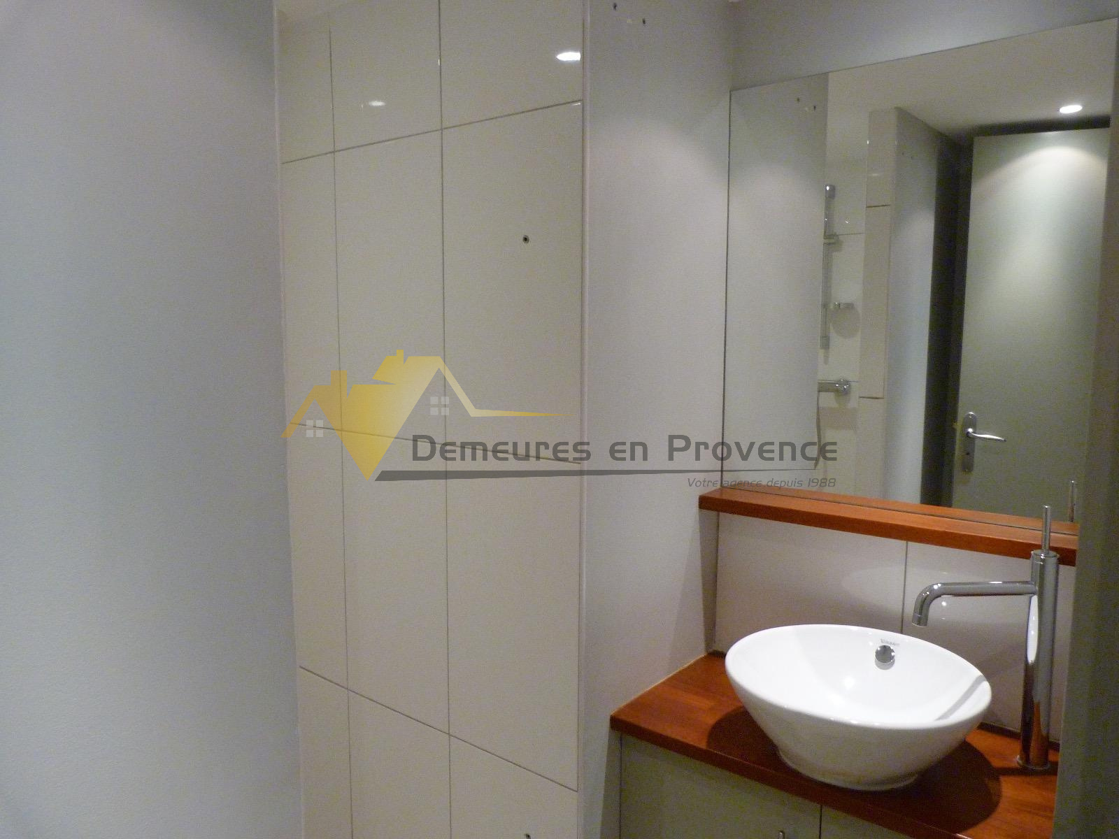 Image_11, Immeuble, Gigondas, ref :3030