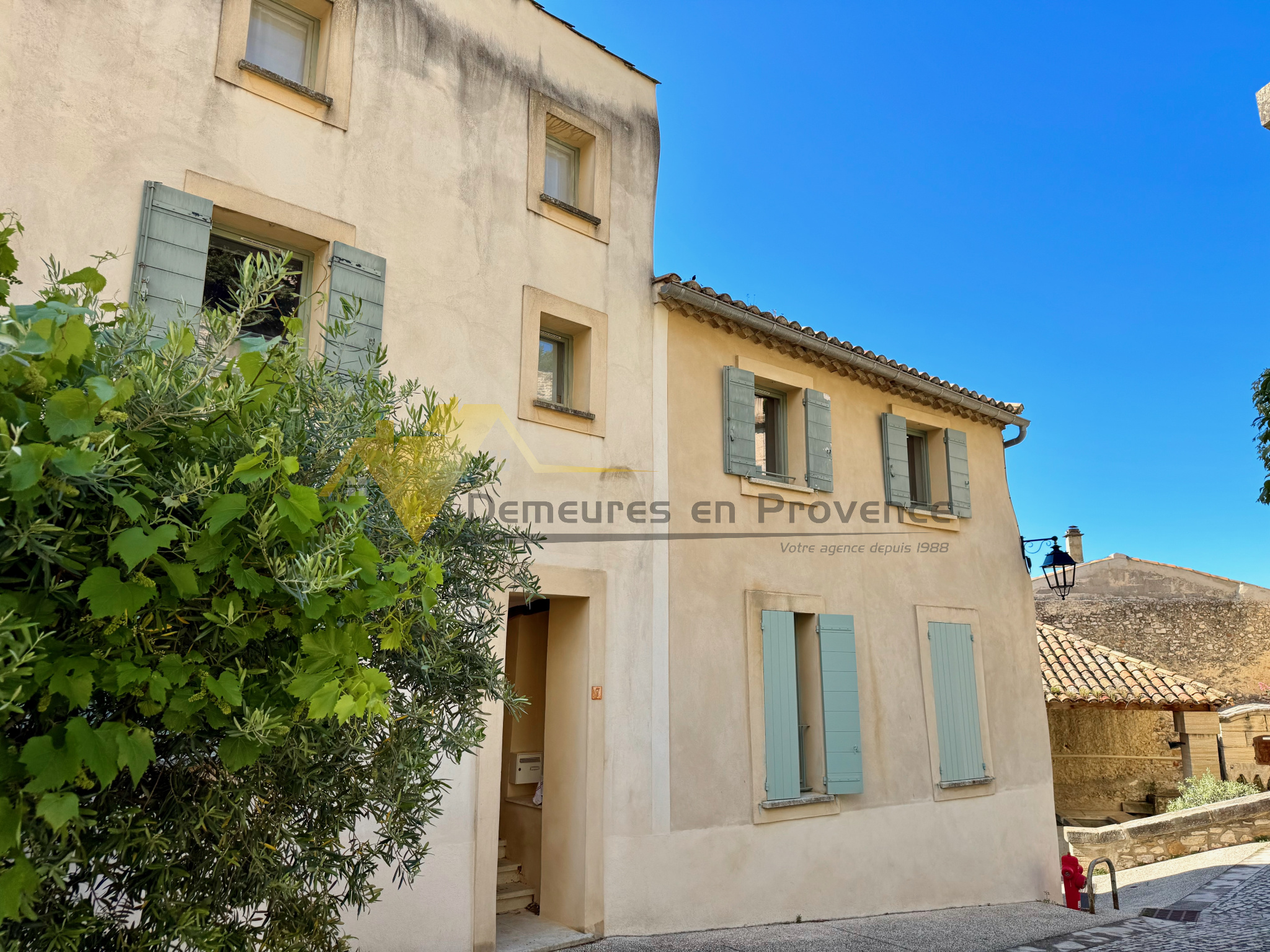 Image_18, Immeuble, Gigondas, ref :3030