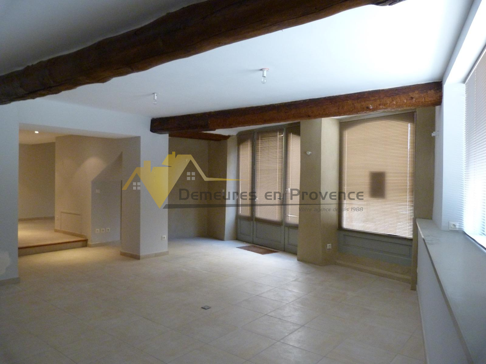 Image_14, Immeuble, Gigondas, ref :3030