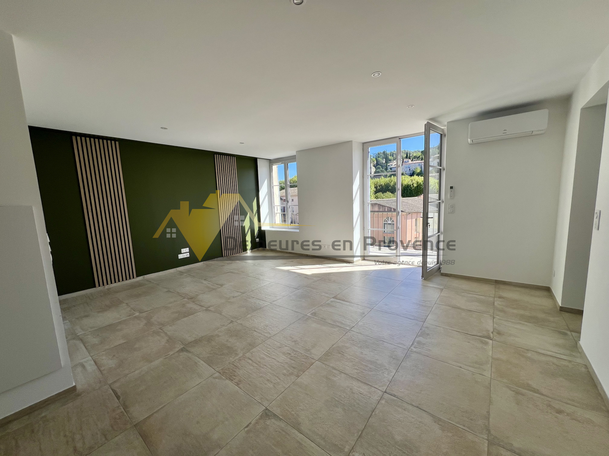 Image_1, Appartement, Vaison-la-Romaine, ref :557
