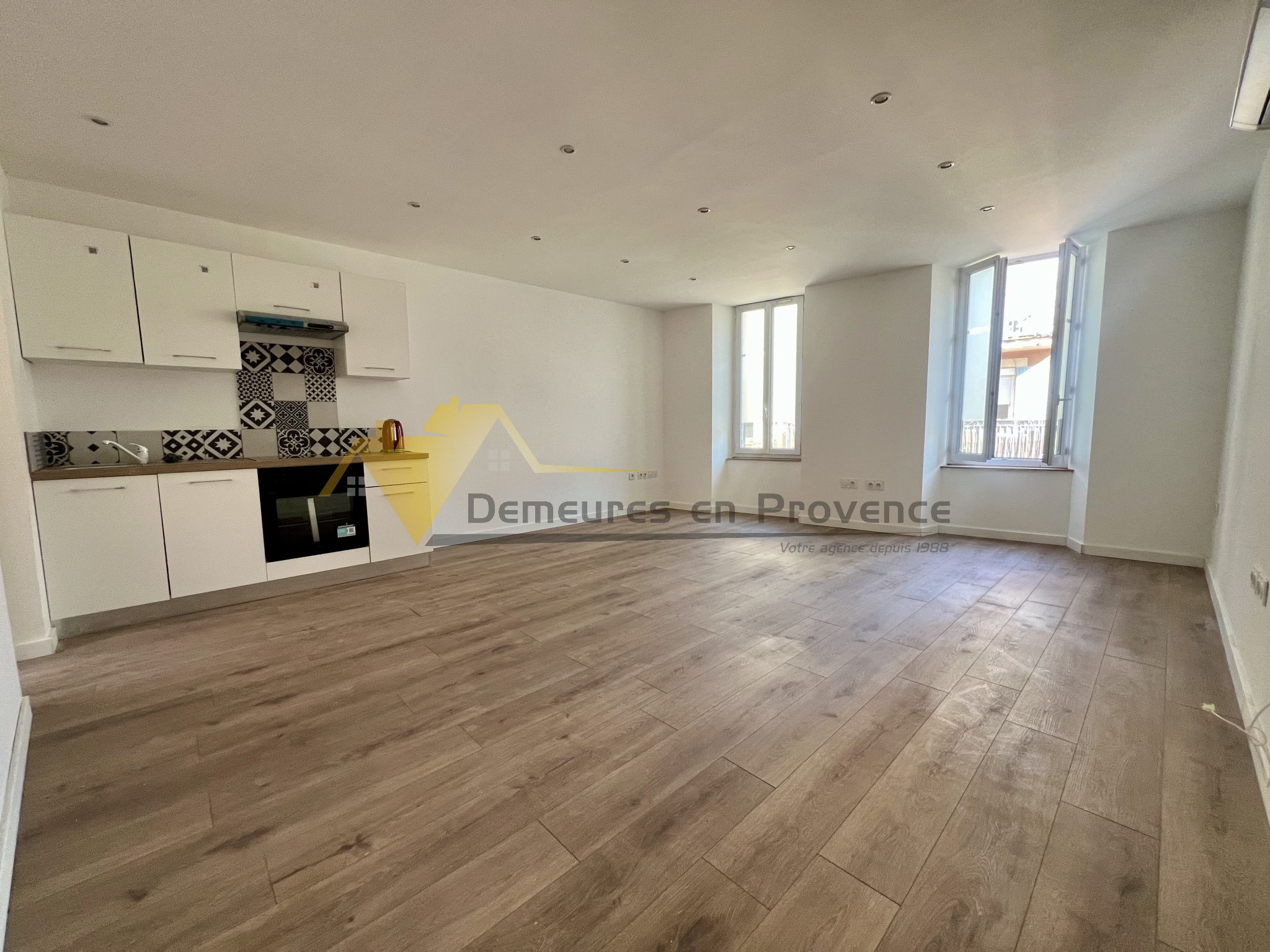 Image_1, Duplex, Vaison-la-Romaine, ref :637