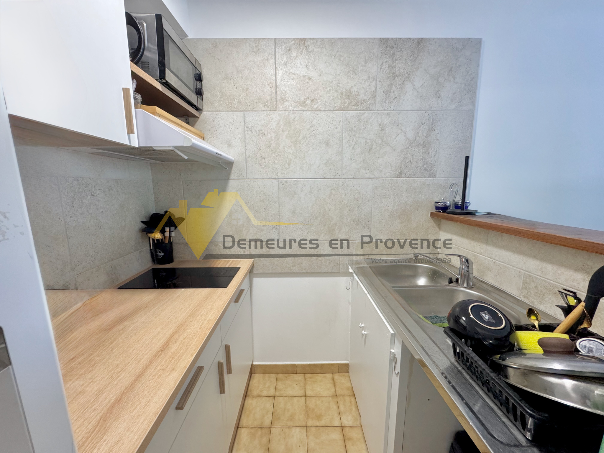 Image_4, Studio, Vaison-la-Romaine, ref :3057