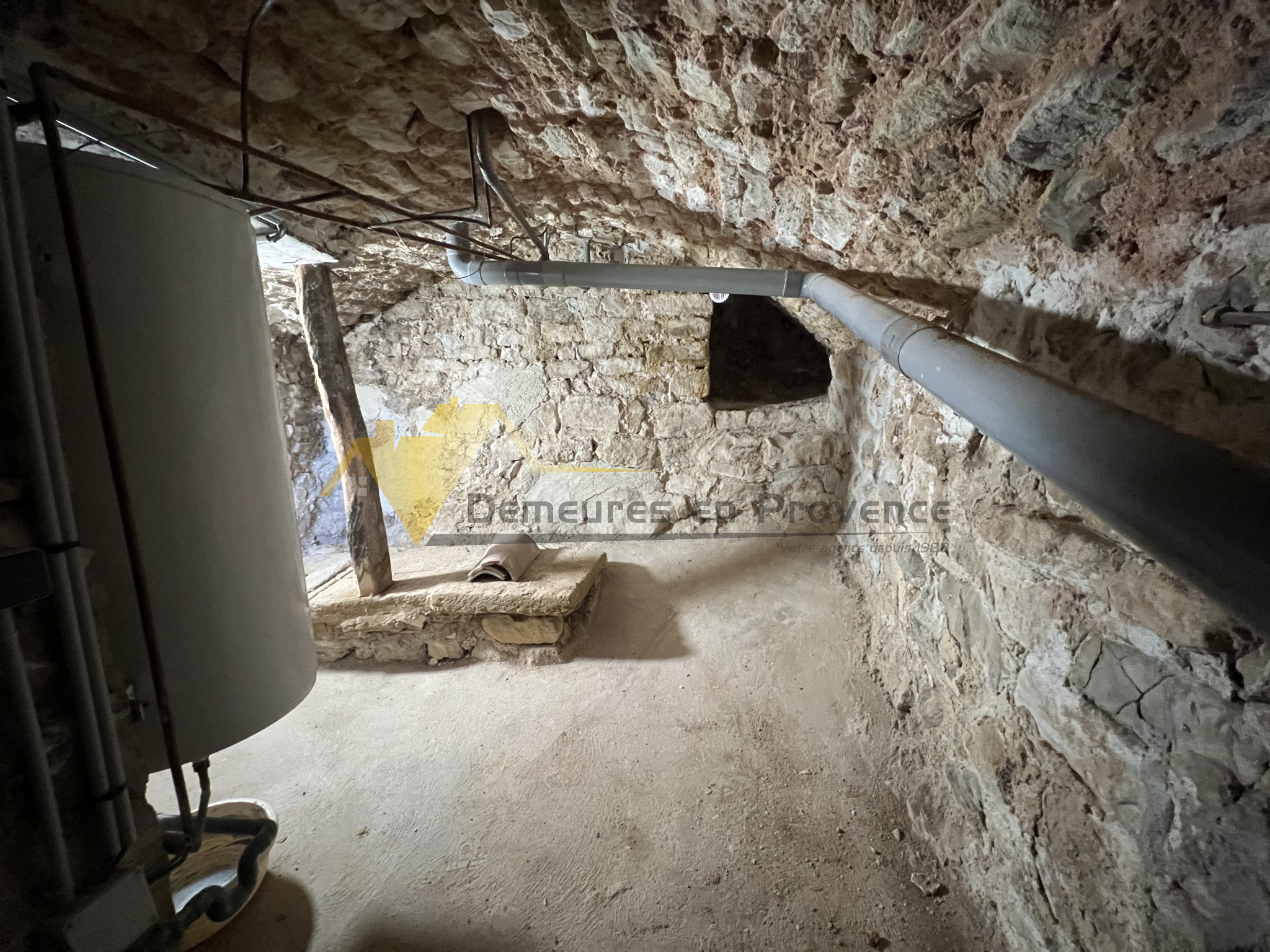 Image_9, Maison de village, Le Barroux, ref :583