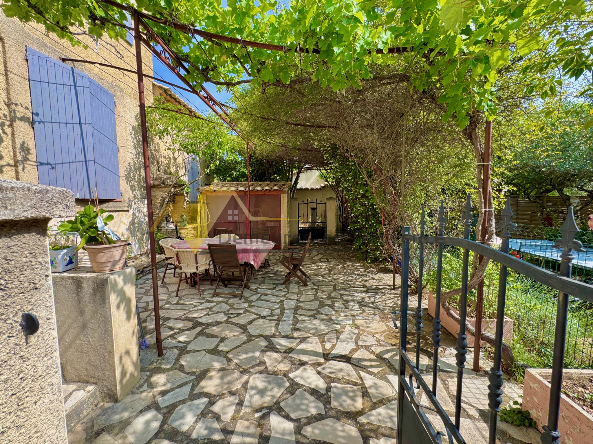 Image_6, Immeuble, Sablet, ref :3032